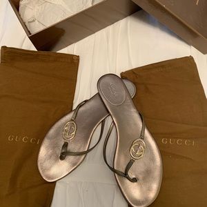 Gucci metallic leather thong, size 39